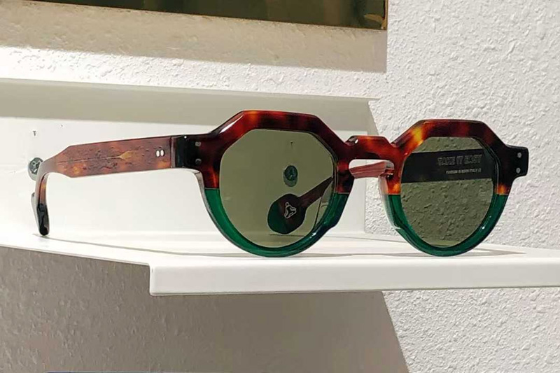 Take It Easy Sunglasses Tortoise Green Green