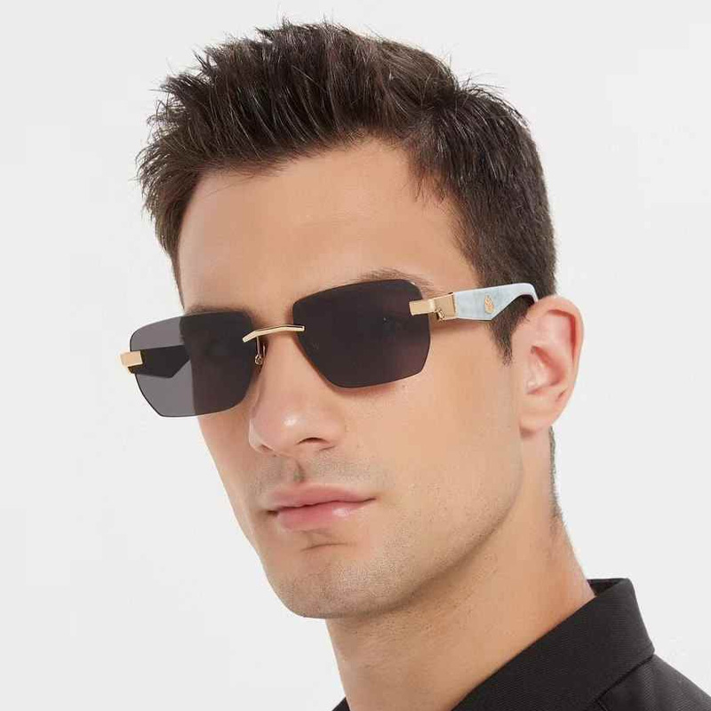 The Arntml I Sunglasses Gold White Gray