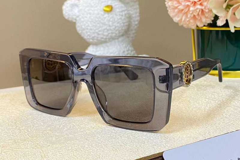 The Bae Sunglasses Gray Gray