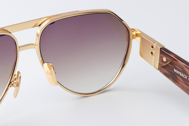 The King III Sunglasses Gold Green Gradient Brown
