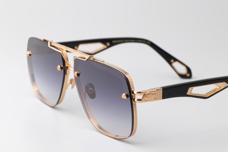 The King II Sunglasses Gold Black Gradient Gray