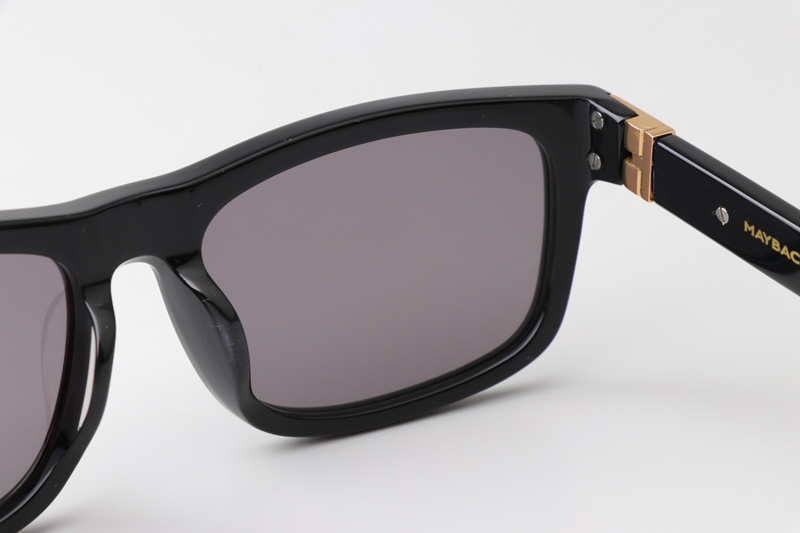The King Sunglasses Black Gray