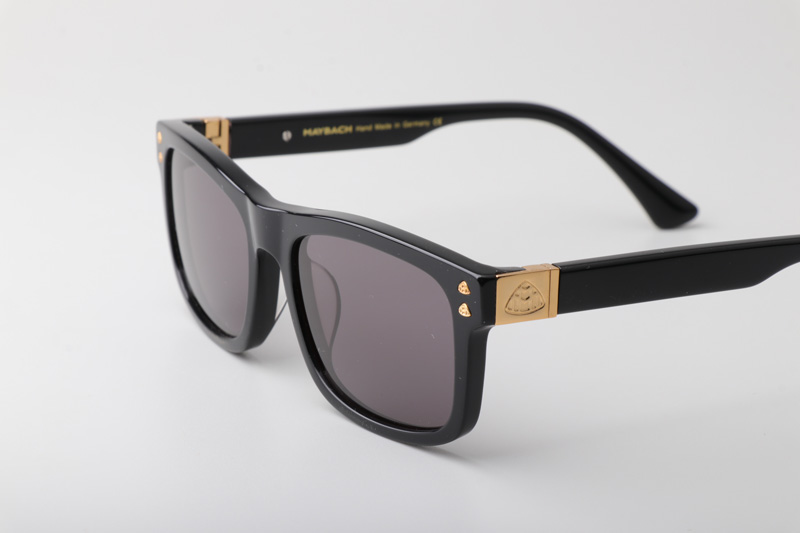The King Sunglasses Black Gray