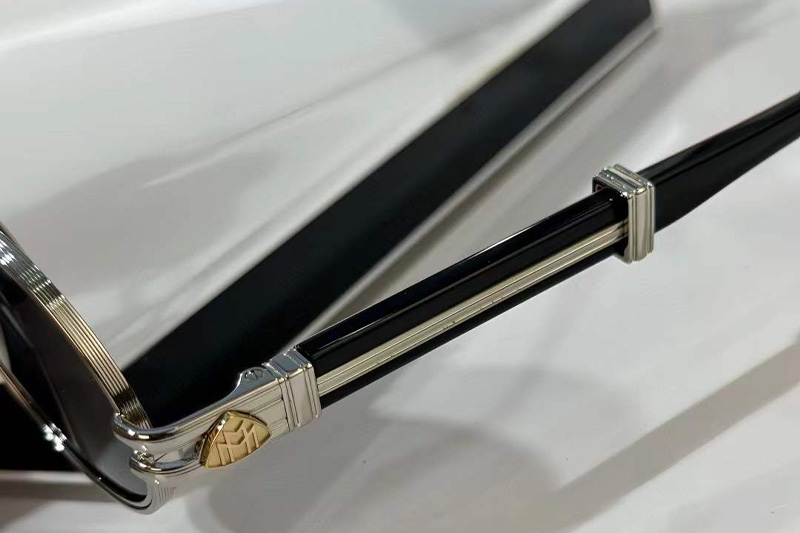 The Producer I Sunglasses Silver Black Gray