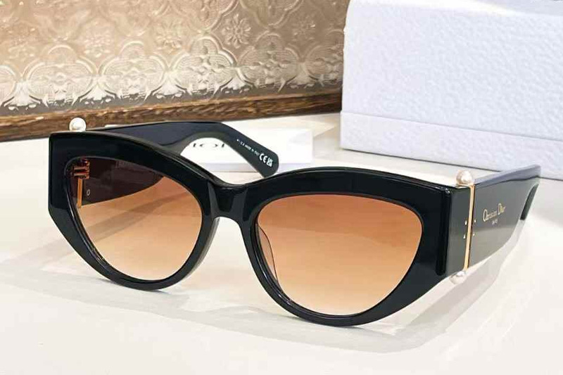 Tribales B1F Sunglasses Black Gradient Brown