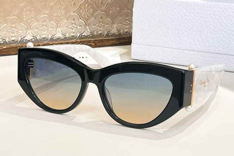 Tribales B1F Sunglasses Black White Gradient Blue