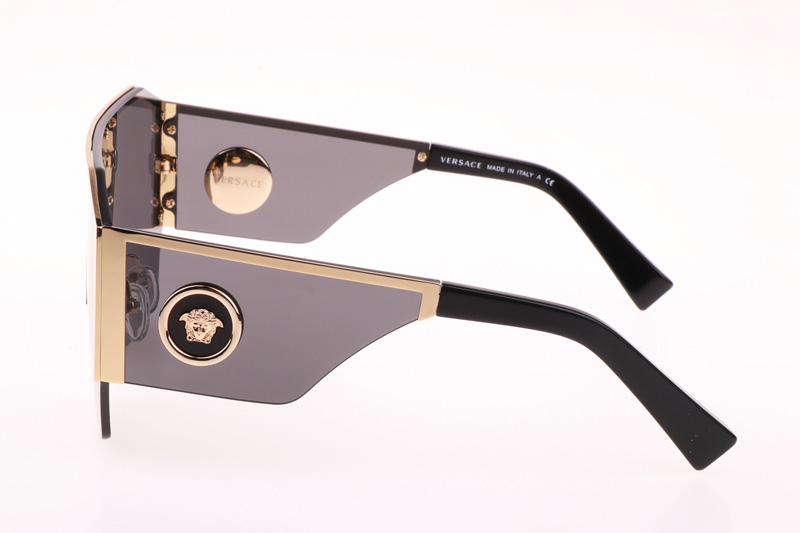 VE2220 Sunglasses In Gold Grey Lens