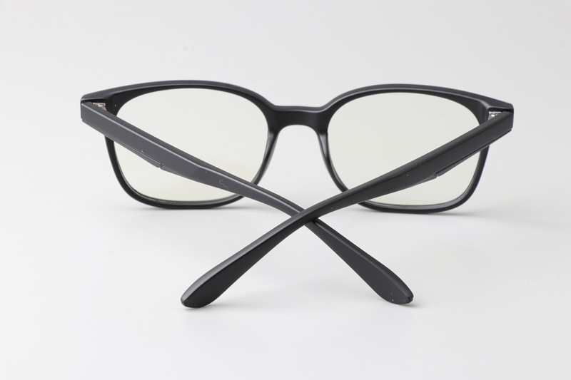 WT5104 Eyeglasses Matte Black