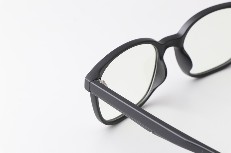 WT5104 Eyeglasses Matte Black