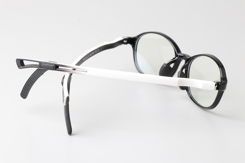 WT5110 Eyeglasses Black White