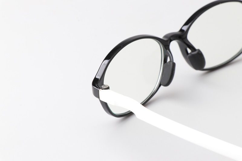 WT5110 Eyeglasses Black White