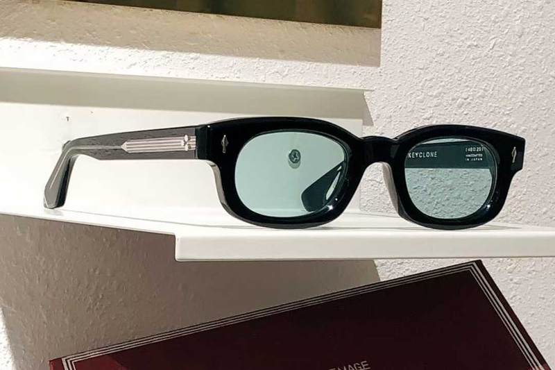 Whiskeyclone Sunglasses Black Light Green