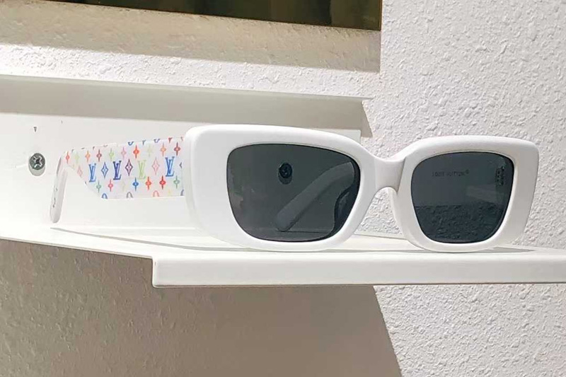 Z2709W Sunglasses White Gray