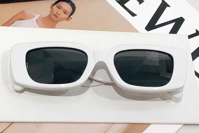 Z2709W Sunglasses White Gray
